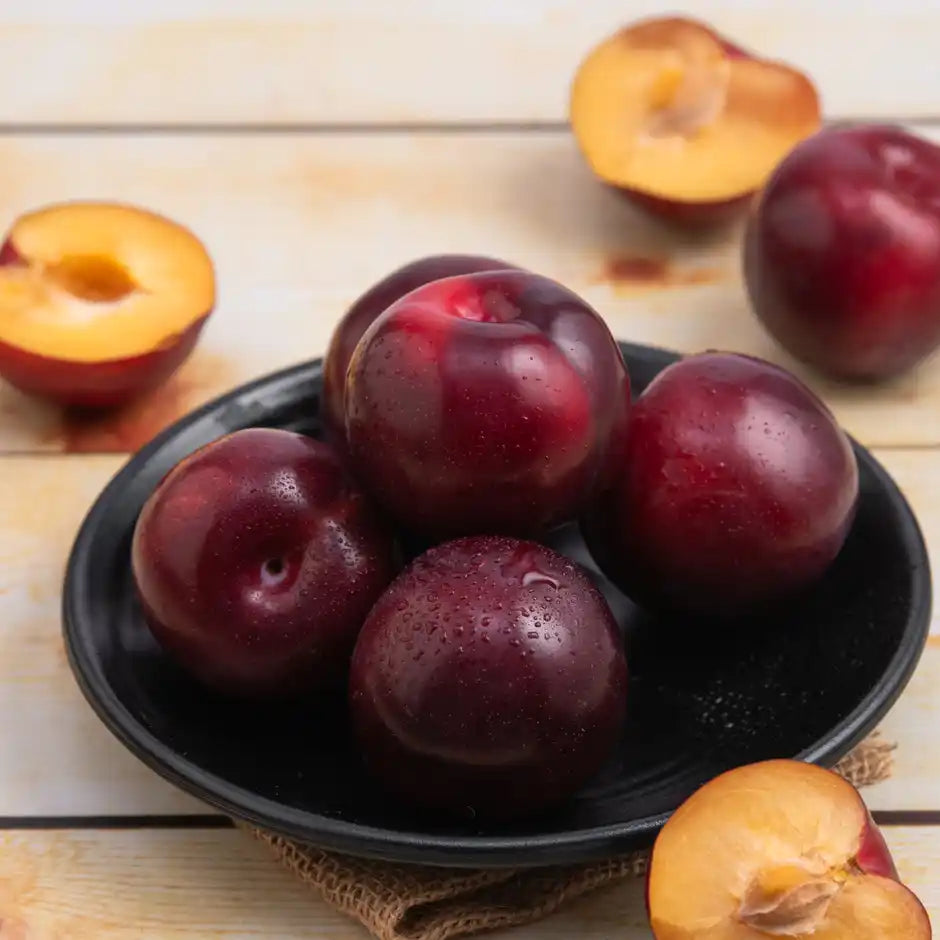 Plum (aalu)